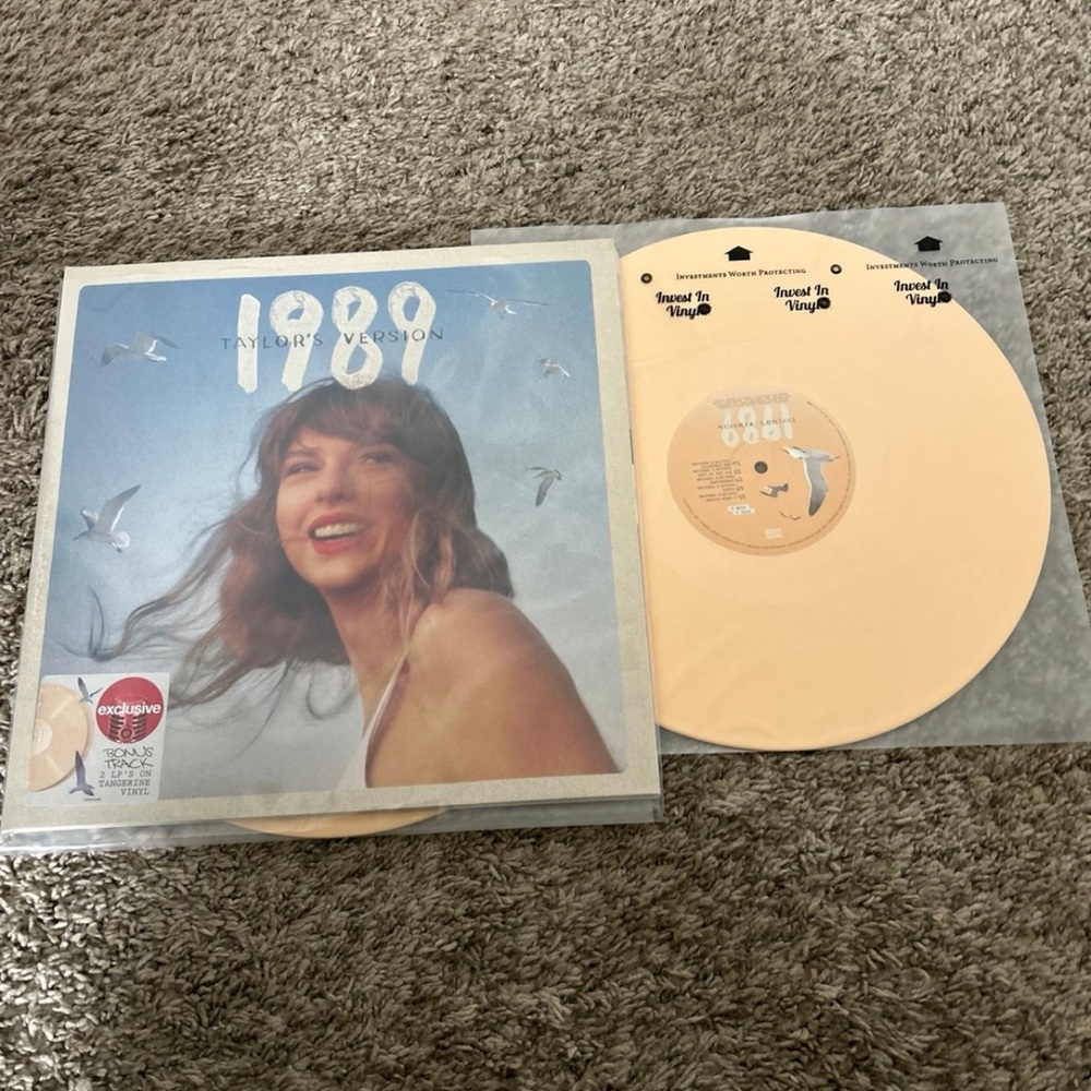 Taylor Swift 1989 TV Target Exclusive Tangerine Vinyl